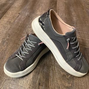 Hey Dude Karina Sneaker Shoes - Size 6